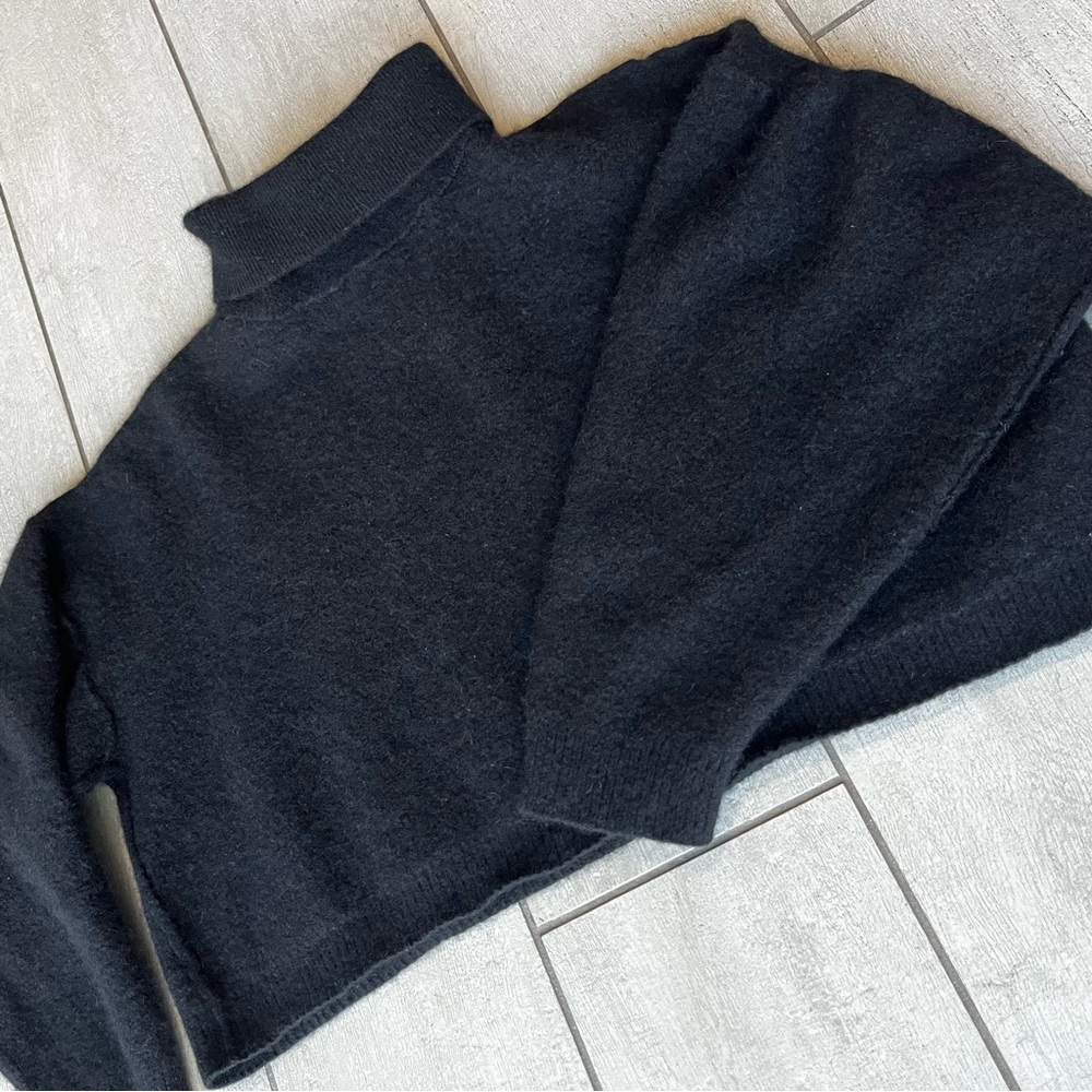 free people 100% cashmere turtleneck cropped black sweater knit soft stretch XS